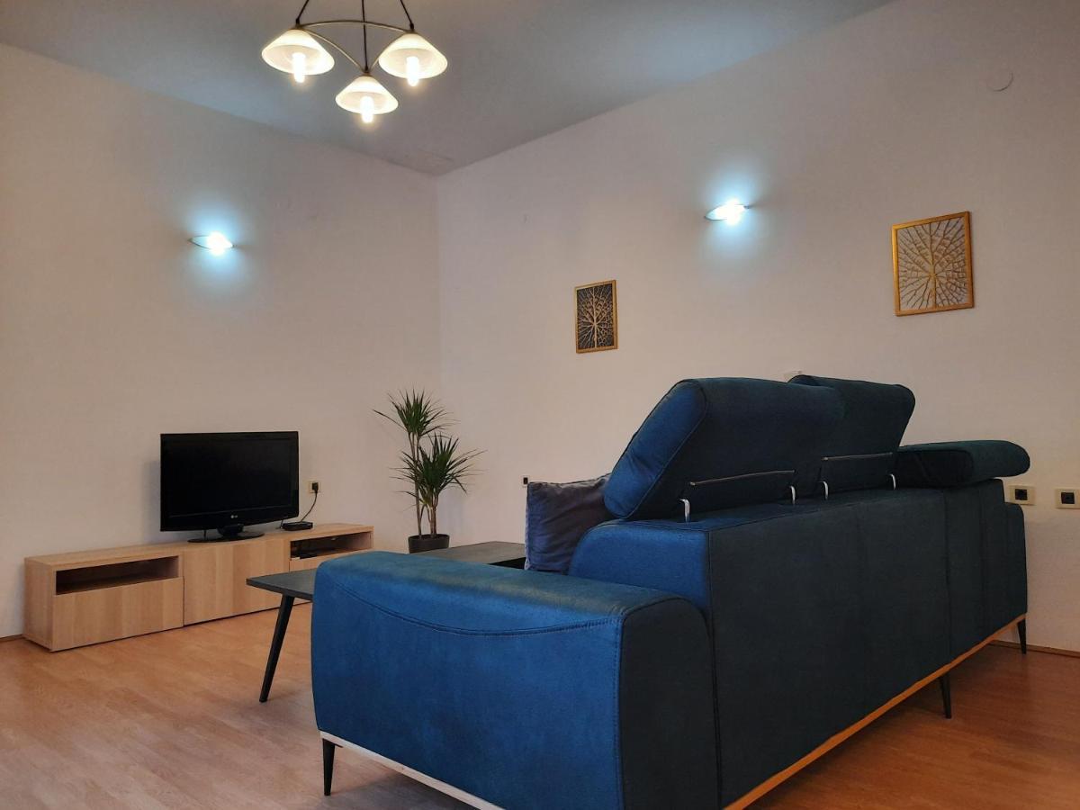 Apartman Sofia Porec Esterno foto