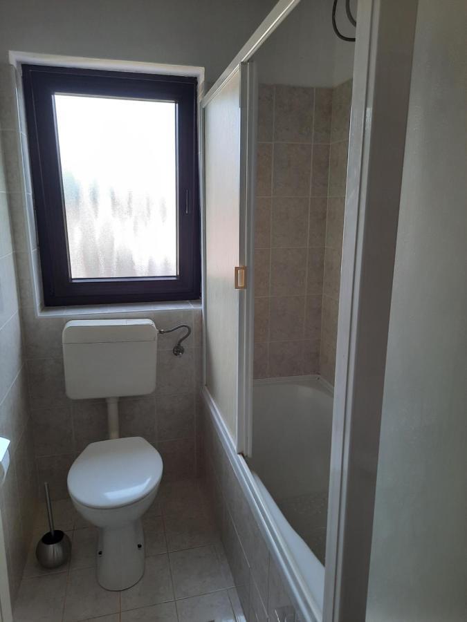 Apartman Sofia Porec Esterno foto
